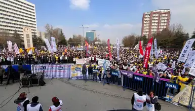 Hayat Pahalılığı Protestosu: Kamu Çalışanları Sokakta!