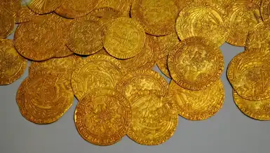 Tadilat Sırasında Devasa Altın Hazinesi Bulundu!