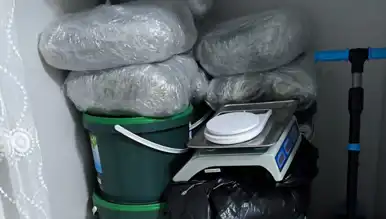 Turşu Kutularında 52 Kilo Skunk Ele Geçirildi