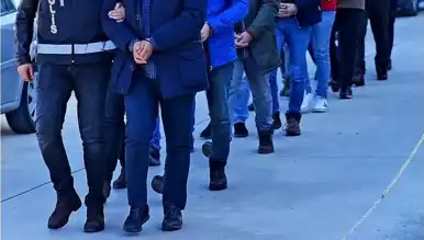 Uyuşturucu Operasyonu: 3 Gözaltı, 8 Gram Madde Ele Geçirildi