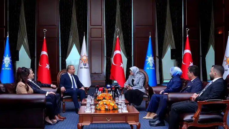 Bayramlaşmada Siyasi Partiler Bir Araya Geldi